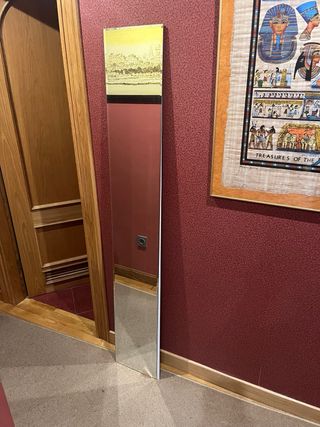 Specchio a figura intera