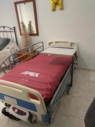 Mesita auxiliar regulable