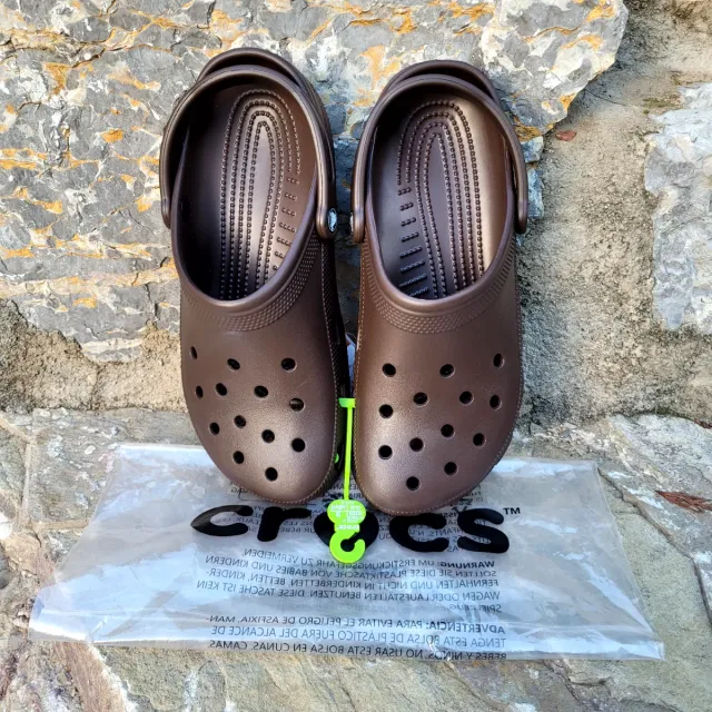 Crocs Marrones Unisex Talla 43/44