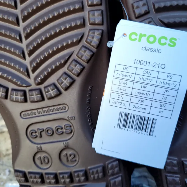 Crocs Marrones Unisex Talla 43/44