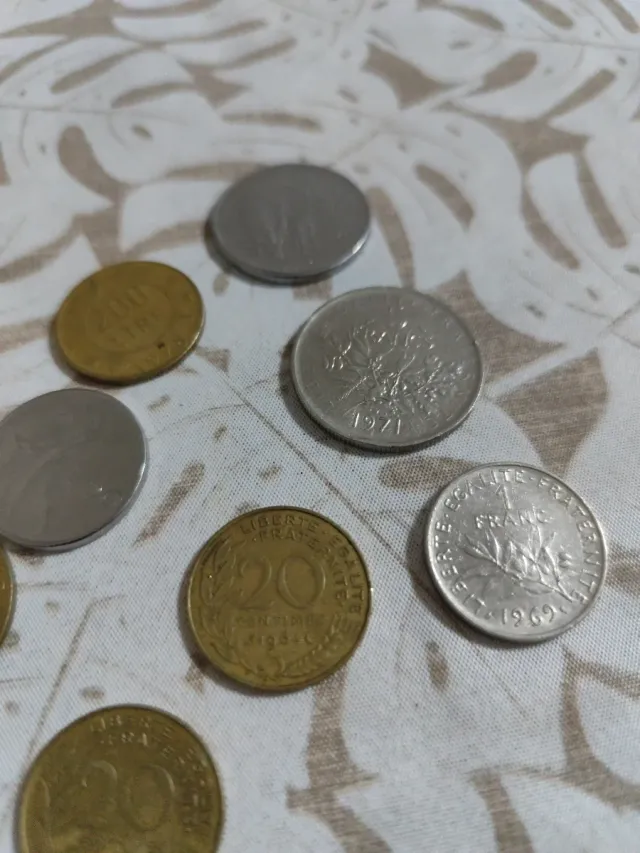 Lote monedas francesas e italianas