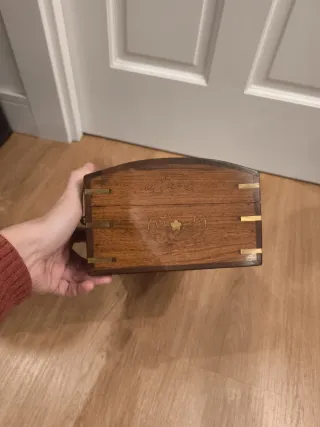 Caja joyero antigua de madera