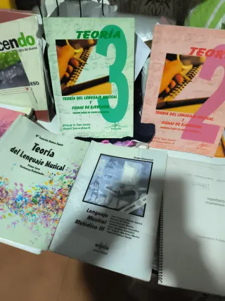 Lote libros de música y teoría musical