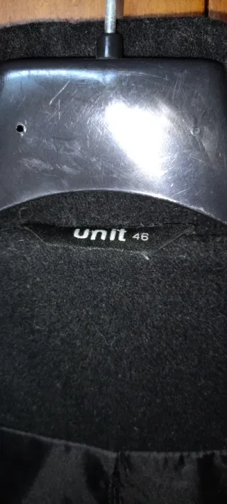 Abrigo negro Unit talla L/XL
