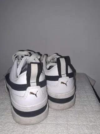 Zapatillas Puma Mujer Blancas y Negras