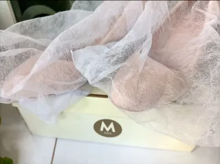 Nuevos. Zapatos color nude