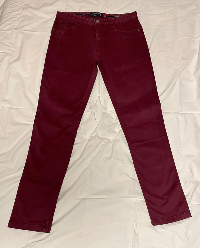 Pantalones Pitillo Rojos