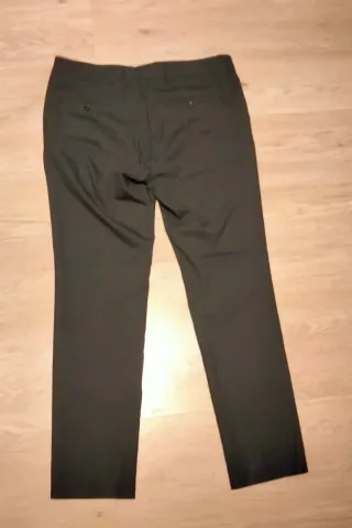 Traje de hombre negro