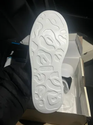 Scarpe mc queen bianche e nere