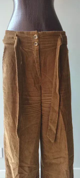 Pantalón pana marrón