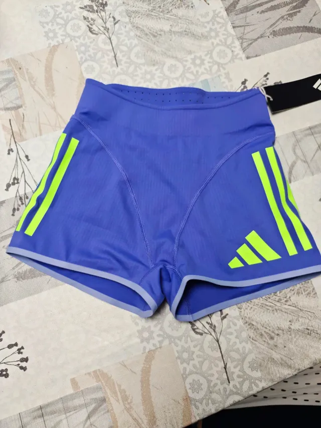Shorts Adidas Adizero Morado y Verde