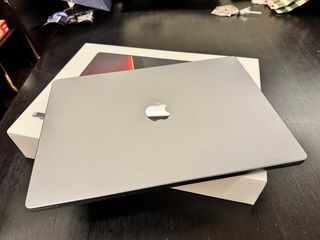 MacBook Pro 16 M1 512GB