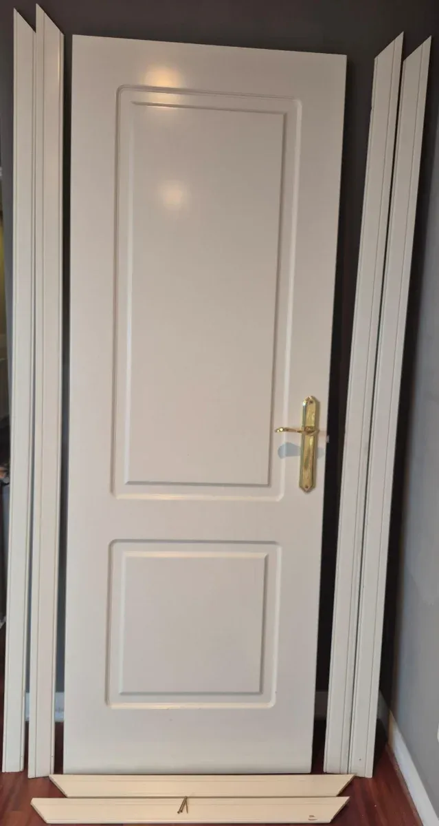 Lote 9 puertas + 1 fijo lacadas blancas