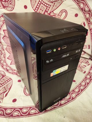 PC Sobremesa Negro