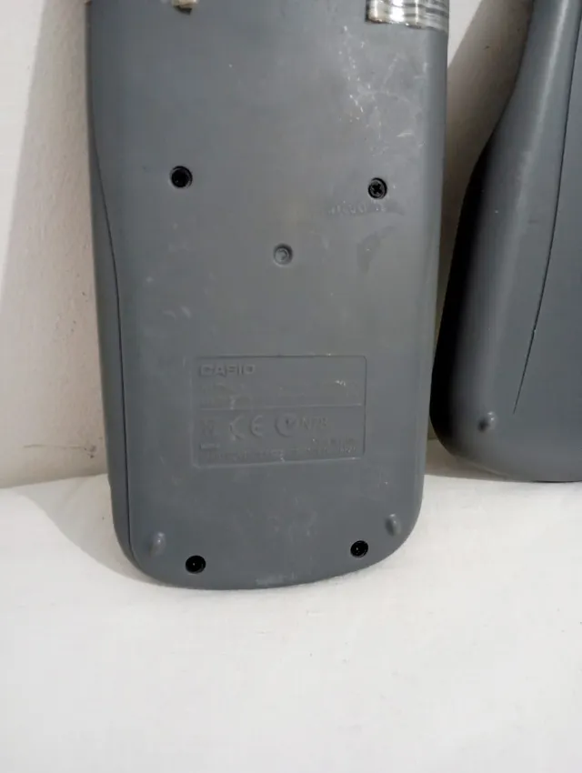 Calculadora Científica Casio fx-82ES PLUS