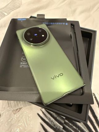 Vivo X Fold 5 Verde come nuovo