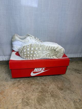 Nike Air Max 90
