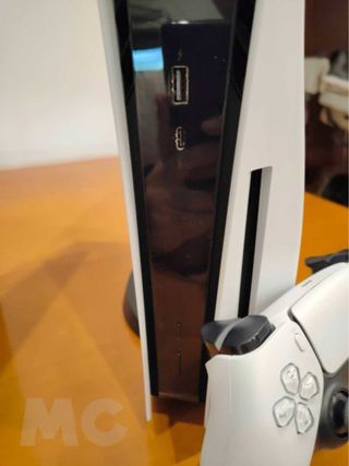Consola PlayStation 5 con lector de discos