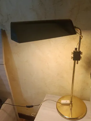 Lampada da tavolo vintage ottone