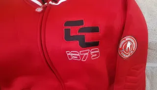 Chaqueta gasolina estilo hockey roja Talla XL