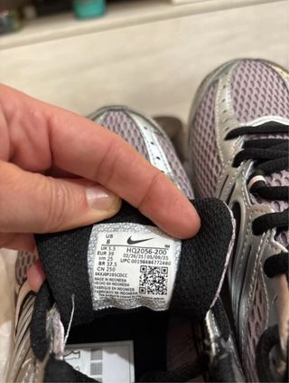 Deportivas Nike Air Max Moto 2K Mujer. T39 y T38