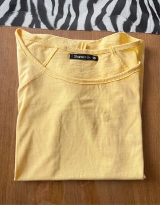 Camiseta manga corta amarilla