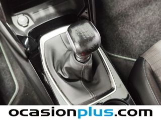 Peugeot 2008 BlueHDi 110 Allure 81 kW (110 CV)