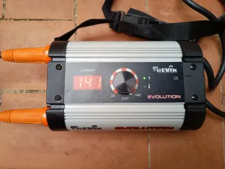 Soldador Inverter Cevik Evolution 140 A