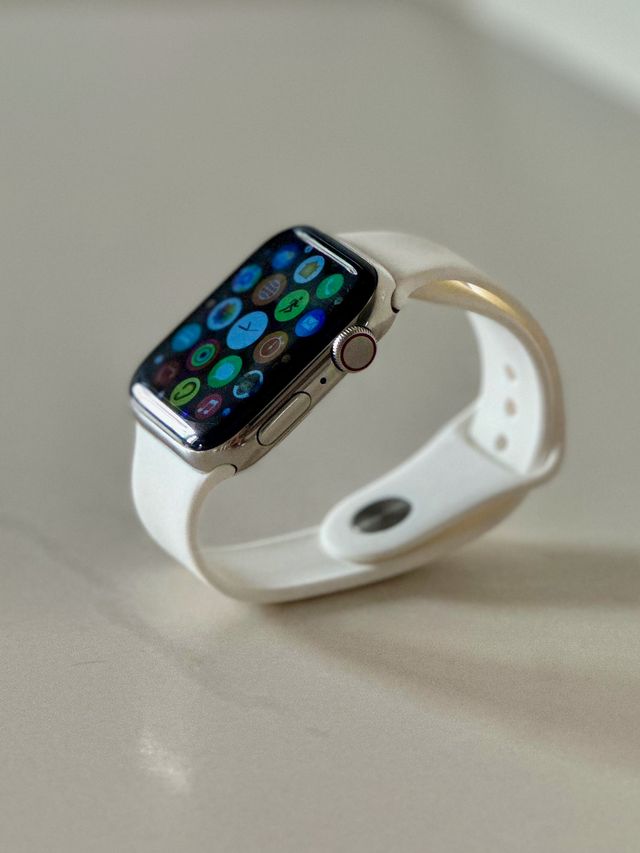 Profilo Top | Serie 5 Acciaio Apple Watch 44mm