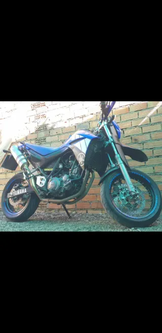 Yamaha XT660X
