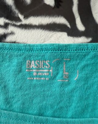 Camiseta Basics Talla L