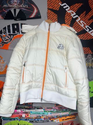 Abrigo Foam Gum Blanco