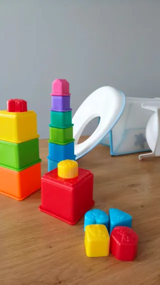 Bañera Stokke Flexi, bordes azules