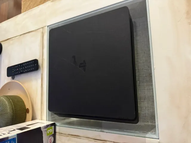 Consola Sony PS4 Negra 1 tb