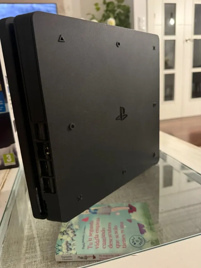 Consola Sony PS4 Negra 1 tb