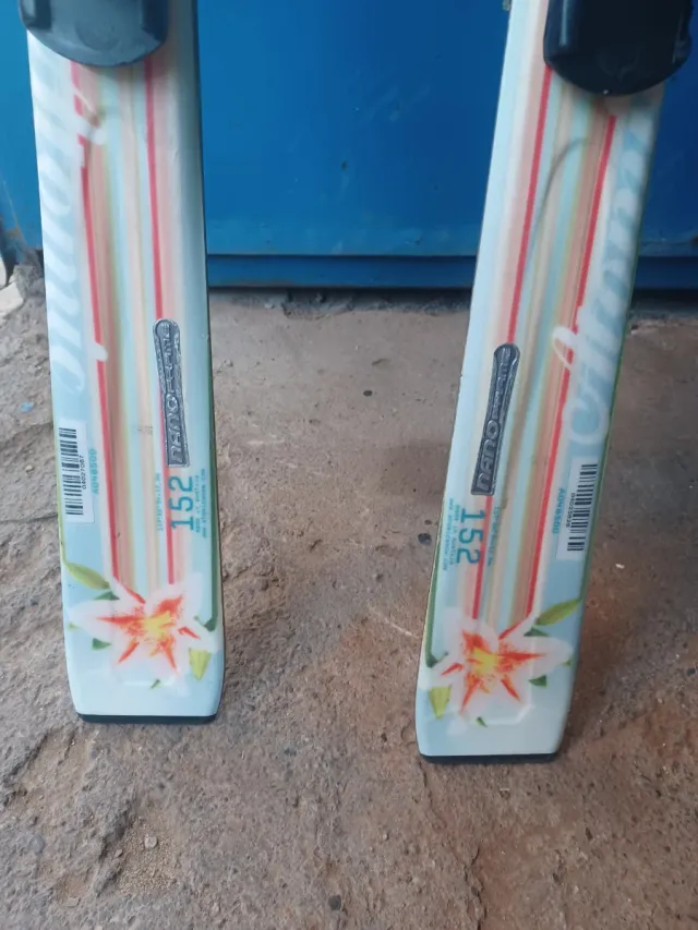 Sci Atomic 152cm con Fissazioni