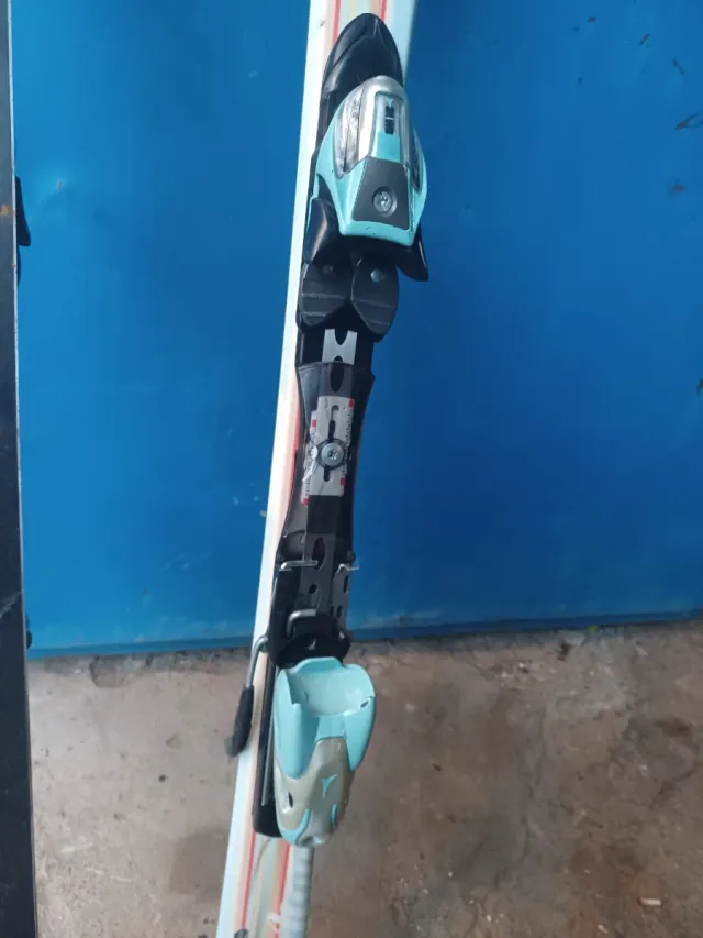 Sci Atomic 152cm con Fissazioni