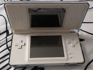 Nintendo DS Lite da riparare + Animal Crossing