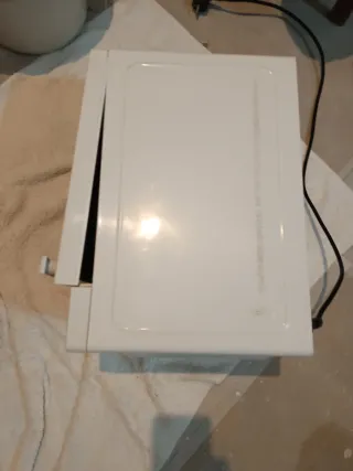 Microondas Taurus Compacto 20L 700W