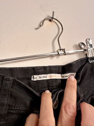 Shorts Bershka Negros Talla S Desgastados