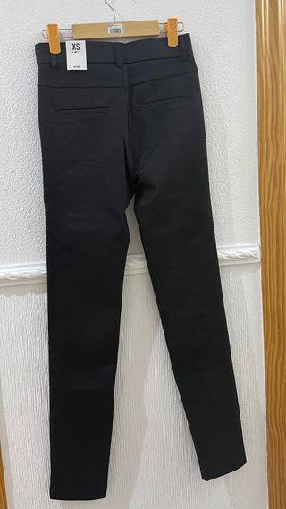Pantalón Negro Hi-Rise Legging