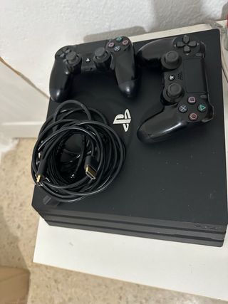 Ps4 Pro 1TB Negra + 2 Mandos + Cables