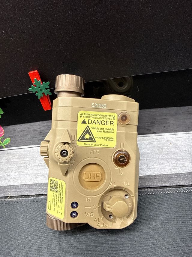 Punto Láser Táctico UHP