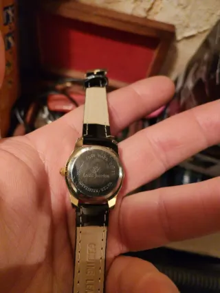 Reloj Mujer Louis Jordan Nuevo Negro/Dorado