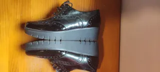 Zapatos negros de plataforma