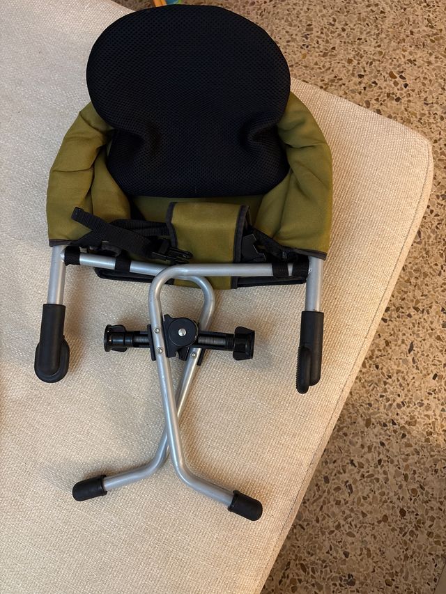 Sillita de bebé portátil para mesa