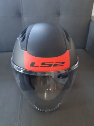 Casco Moto LS2 Negro/Rojo/blanco tipo Jet.