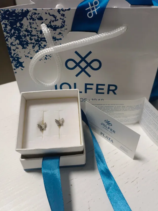 PENDIENTES MARIPOSAS PLATA Y CIRCONITAS