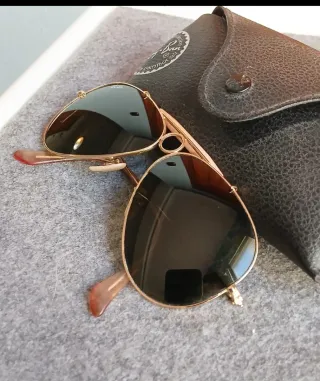 Gafas de sol Ray-Ban Dorado y Negro