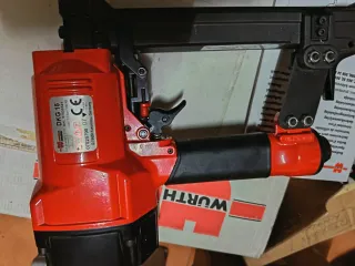 Clavadora DKG 15 Wurth